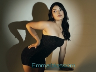 Emma_blossom