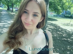 Lunatoned